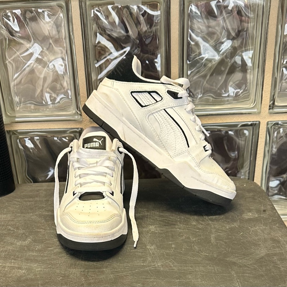 Puma Slipstream White and Black Low-Top Sneakers